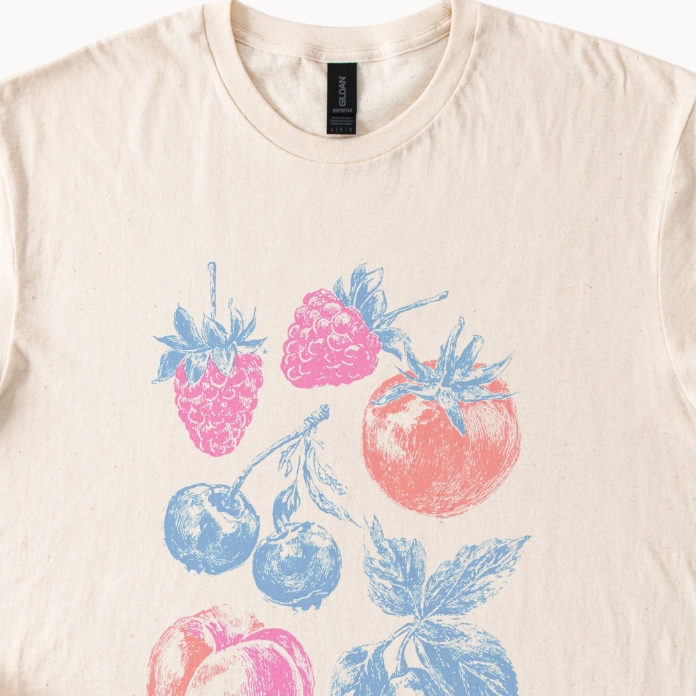 Vintage Botanical Berries Graphic Tee Natural Fruit Illustration